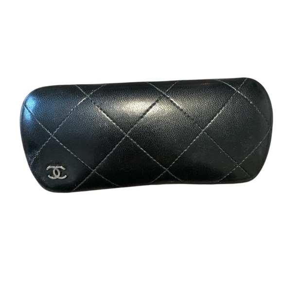 Chanel prescription frames and case - Picture 8 of 11